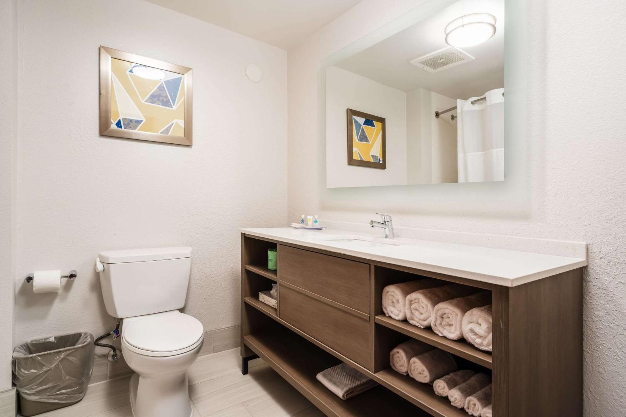 Comfort Suites Columbia Northeast - Fort Jackson Экстерьер фото
